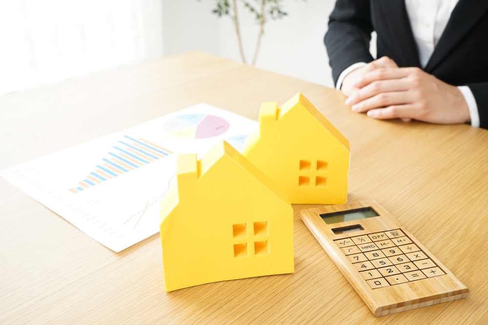 hard money lender, real estate, house models, calculator, charts