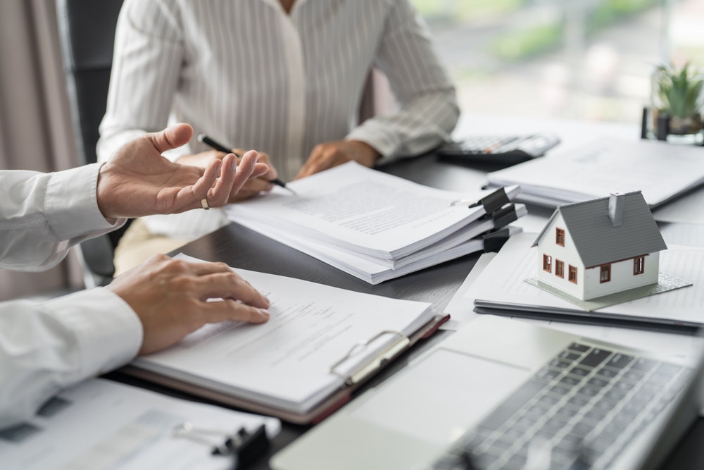 real estate investors, contracts, property purchase